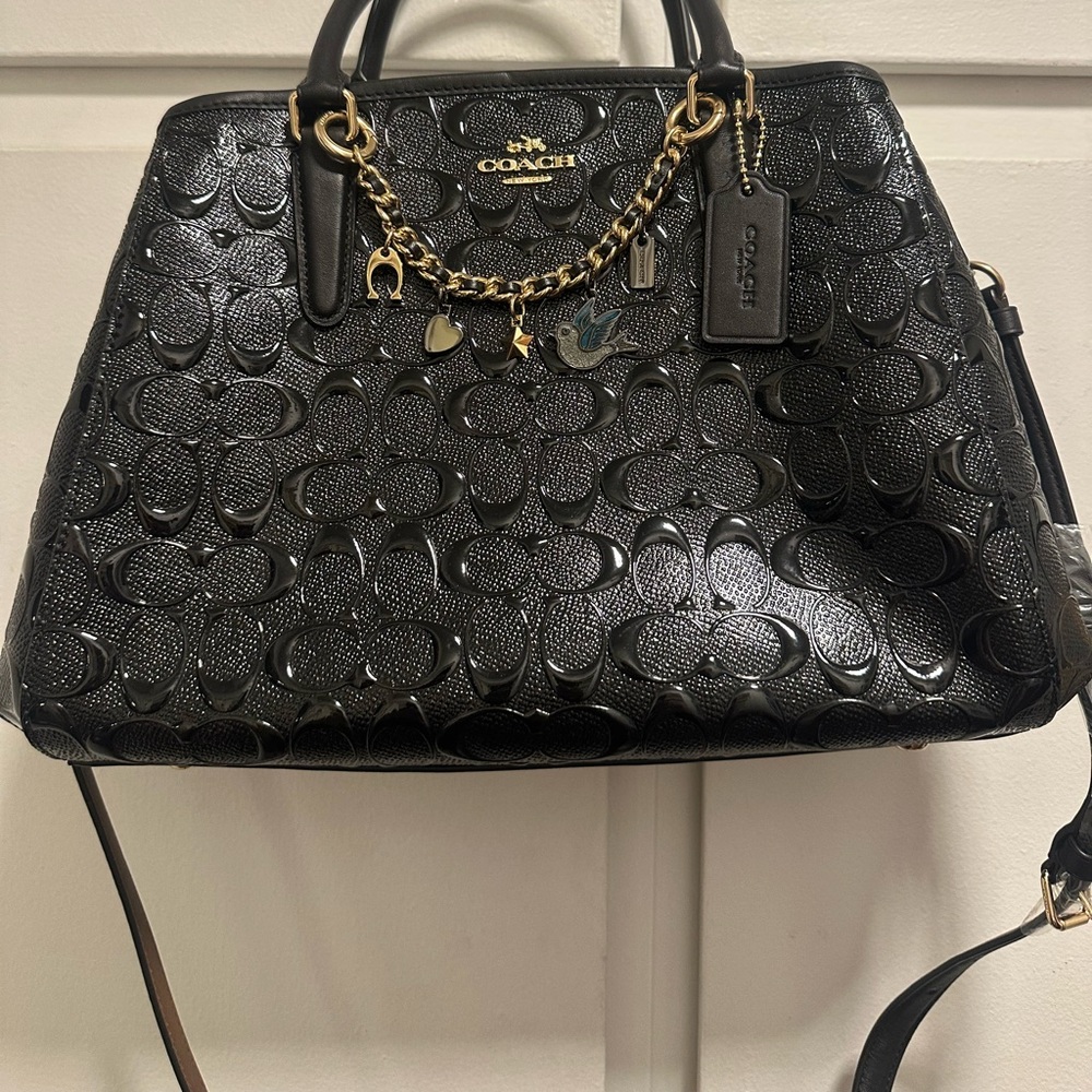 COACH MARGOT BLACK PATENT LEATHER!!
NEW WITH TAGS!!